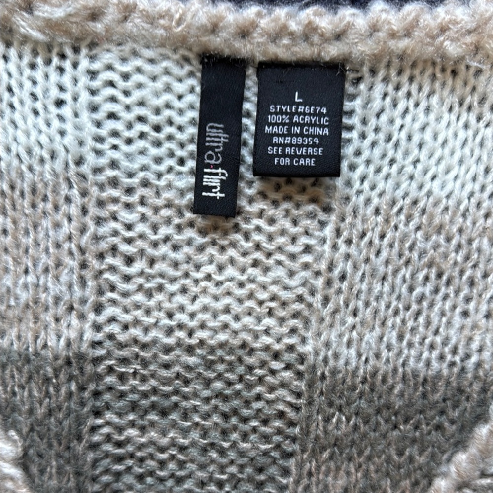 Ultra Flirt Striped Sweater Dress V-Neck Knit Neutral Tan Gray L Pocketed - Picture 6 of 10